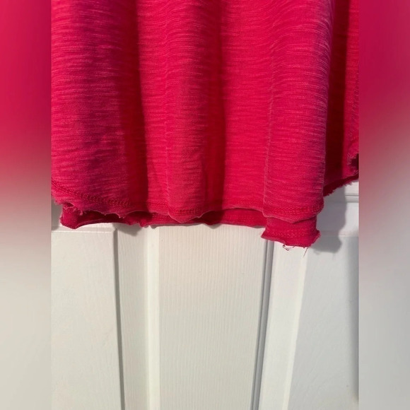 FREE PEOPLE Intimately SMALL Pink Embroidered Oversized Backless Cut Out Raw Hem - Picture 6 of 11